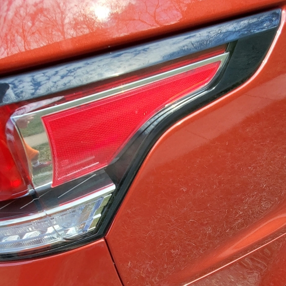 Land Rover Range Rover L494 Rear LED OEM Tailights - Picture 2 of 6